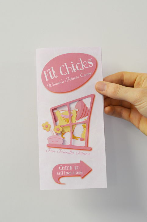 feminine ladies girls gym pink chicks girly YOOBEE Natcoll college assignment brochure flyer Project