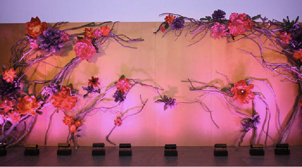 installation Floral design Tim Burton The MOMA table design