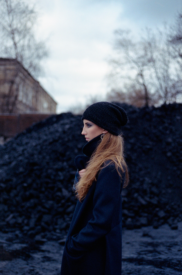 Analogue coat coal design Clothing outside photoshoot Collection studiokarolina dark dirty girl storyteling