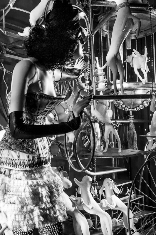 black & white Bergdorf Goodman 5th at 58th mannequin designer David Hoey nyc Lori Patrick holiday windows 2012
