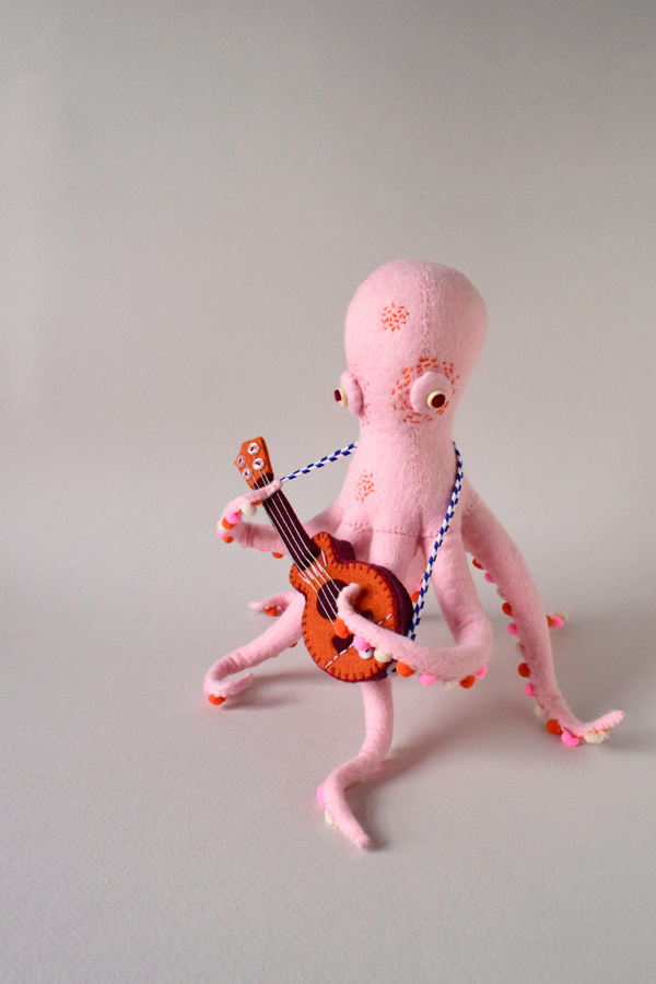 Adobe Portfolio solo show Exhibition  octopus handmade hine mizushima ranbu hello art machi japan osaka 水島ひね 個展 大阪