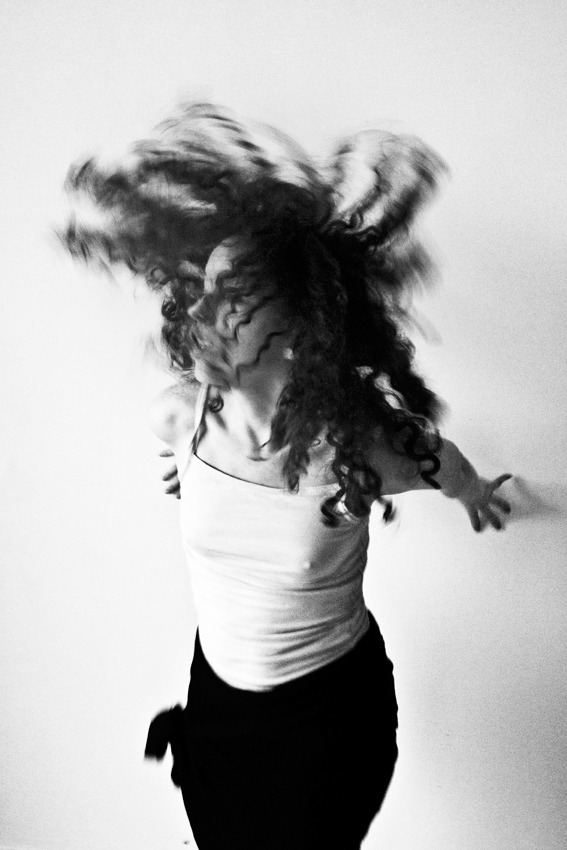 woman hair blur black and white