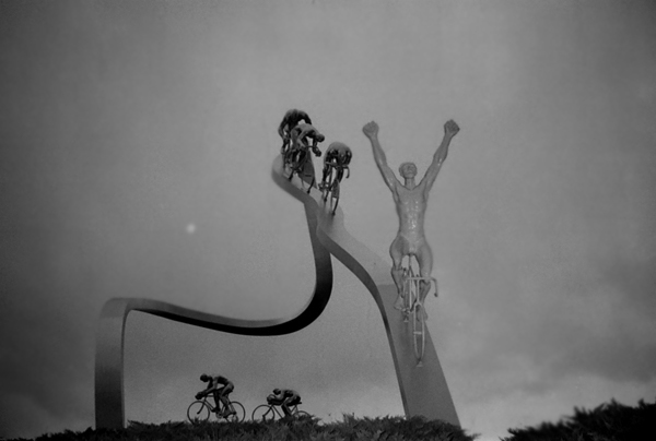  sculpture Tour de France Sculpture sur A64