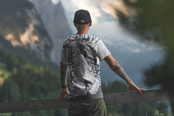T-Shirt Mockup Alpine Edition