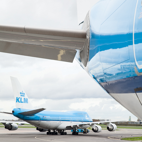 the cargo airline airplanes Cargo