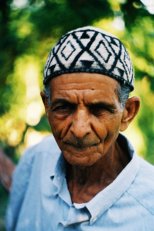 tunisia portrait Berber old woman man