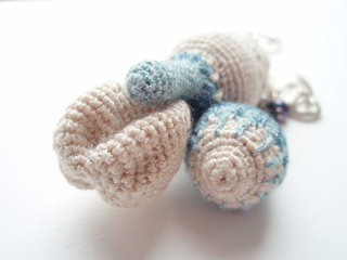 crochet wool yarn silver gemstones pearts