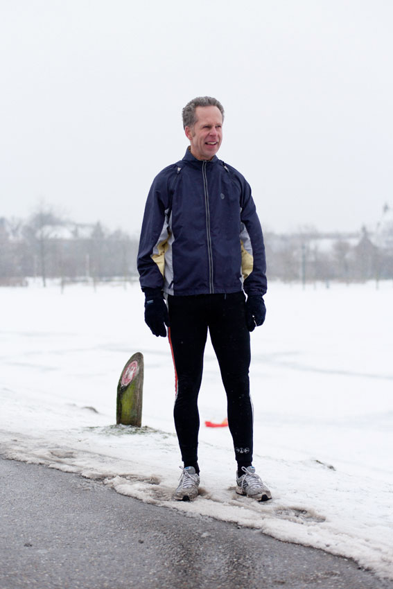 running snow portraits winter sports cold quiet runners