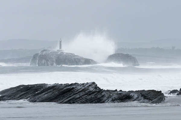 mouro big waves waves storm seascapes