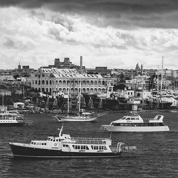 malta vintage style sea portrait Cat panoramic square