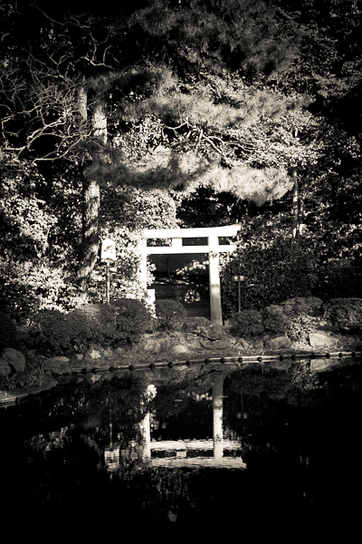 japan gardens japanese gardens Shrine Heian Shrine Julian Bound