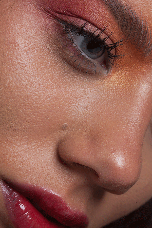 Close-up Retouch