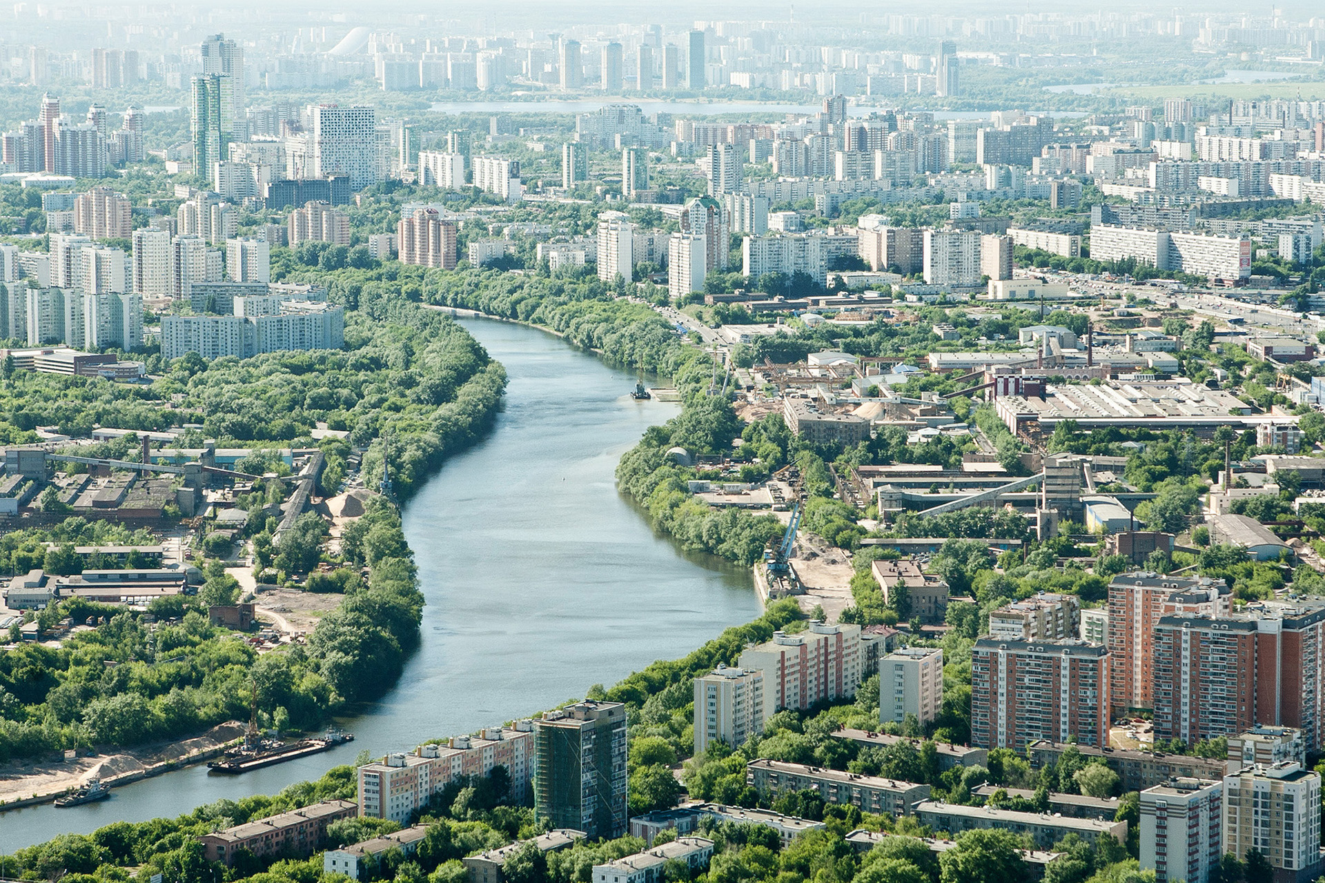 Площадь земли москвы. Москва центр с высоты птичьего полета Москва. Москва Птичево с высоты птичьего. Строгино с птичьего полета. Город Люберцы Московской области с высоты птичьего полета.