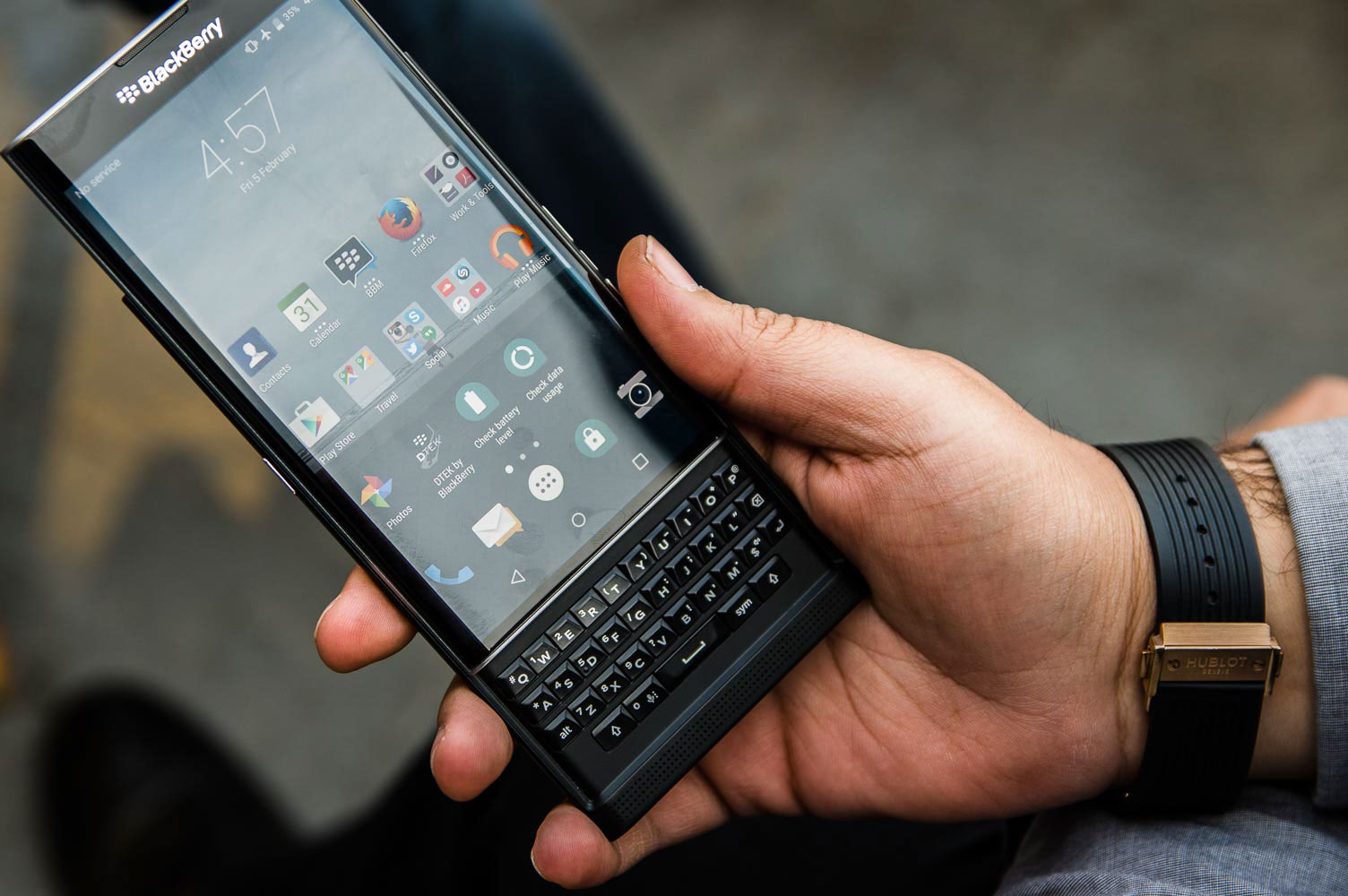 Американские телефоны купить. Смартфон блэкберри 2021. BLACKBERRY Priv. Блэкберри последняя модель 2021. BLACKBERRY Priv 2.