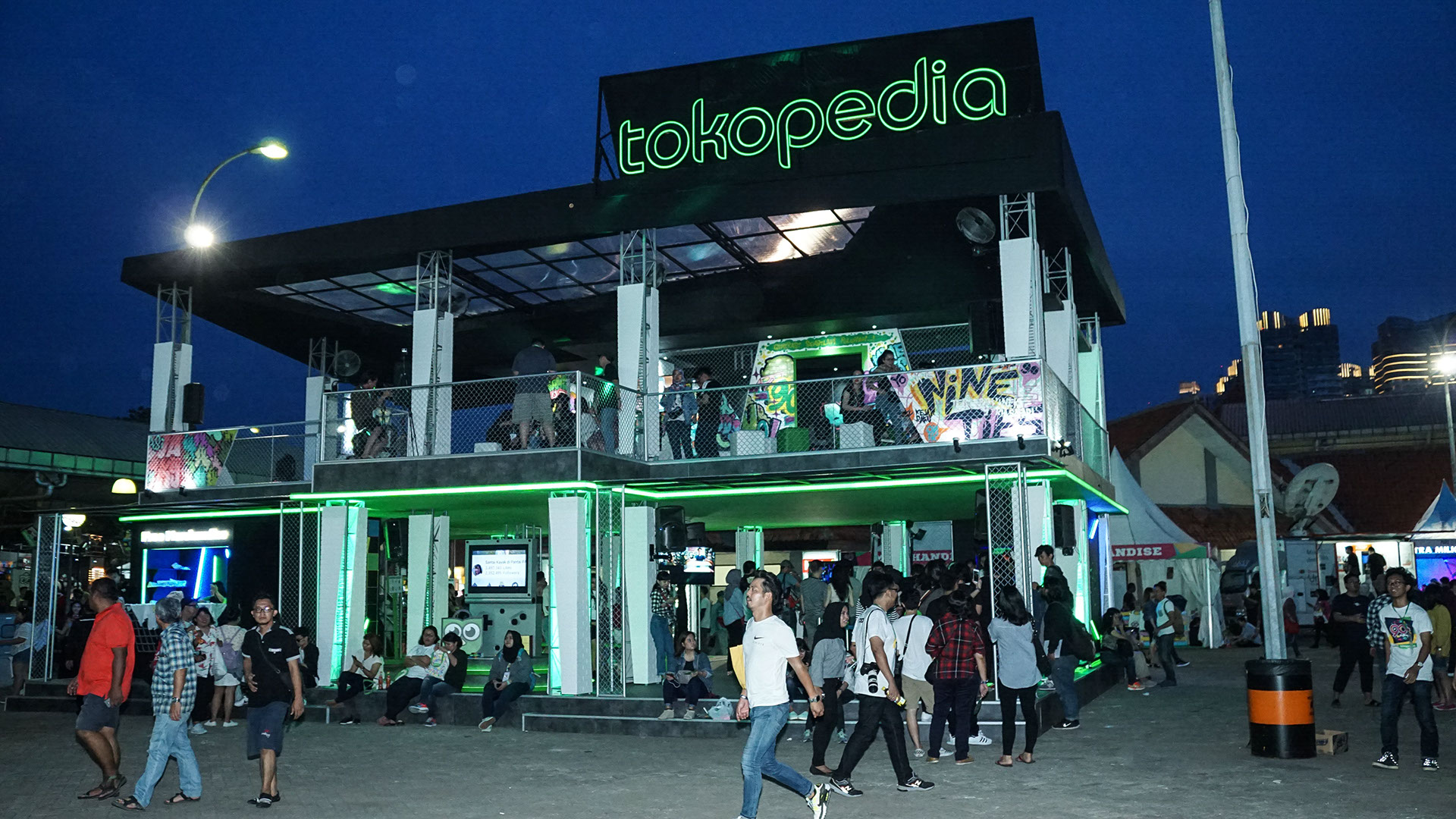 Tokopedia Present 90s Festival 2017-Gambir Expo Jakarta on Behance