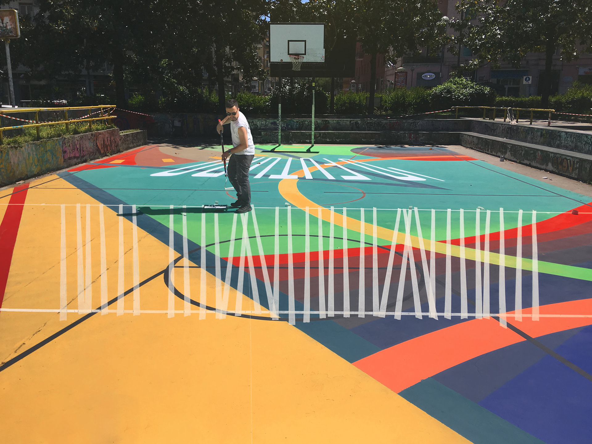 Illusory Basketball Court: O Passato / 'O Futuro - Street Art 