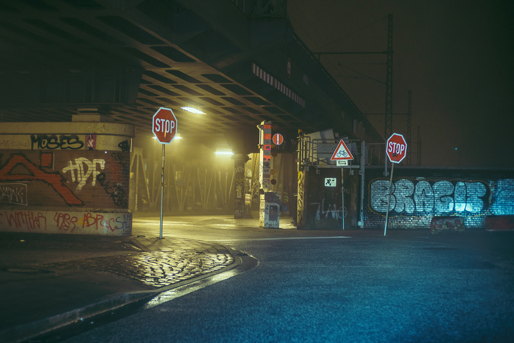 Continuing to explore foggy Hamburg at Night with Mark Broyer