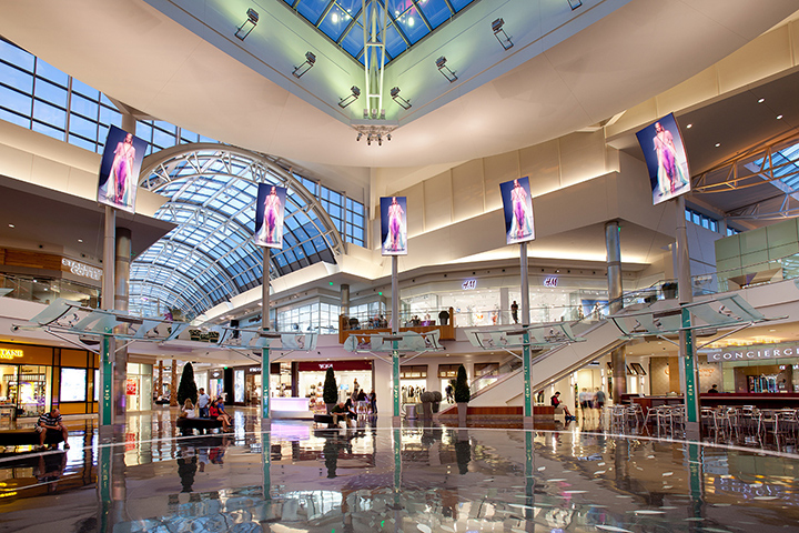 The Mall at Millenia / 12-Screen LED on Behance