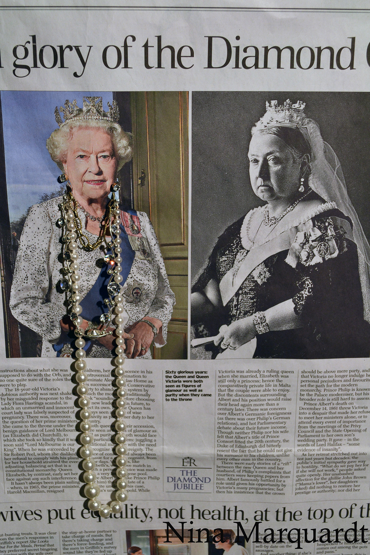 queen  england  diamond jubilee diamond  Jewellery jewelry queen elizabeth newspaper humour