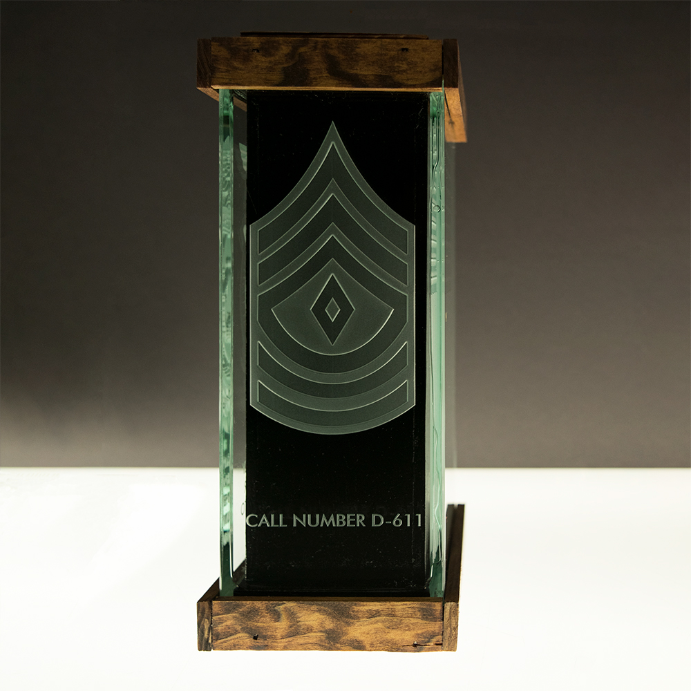 etched glass box award carving Sandblasting badge flag symbols eagle