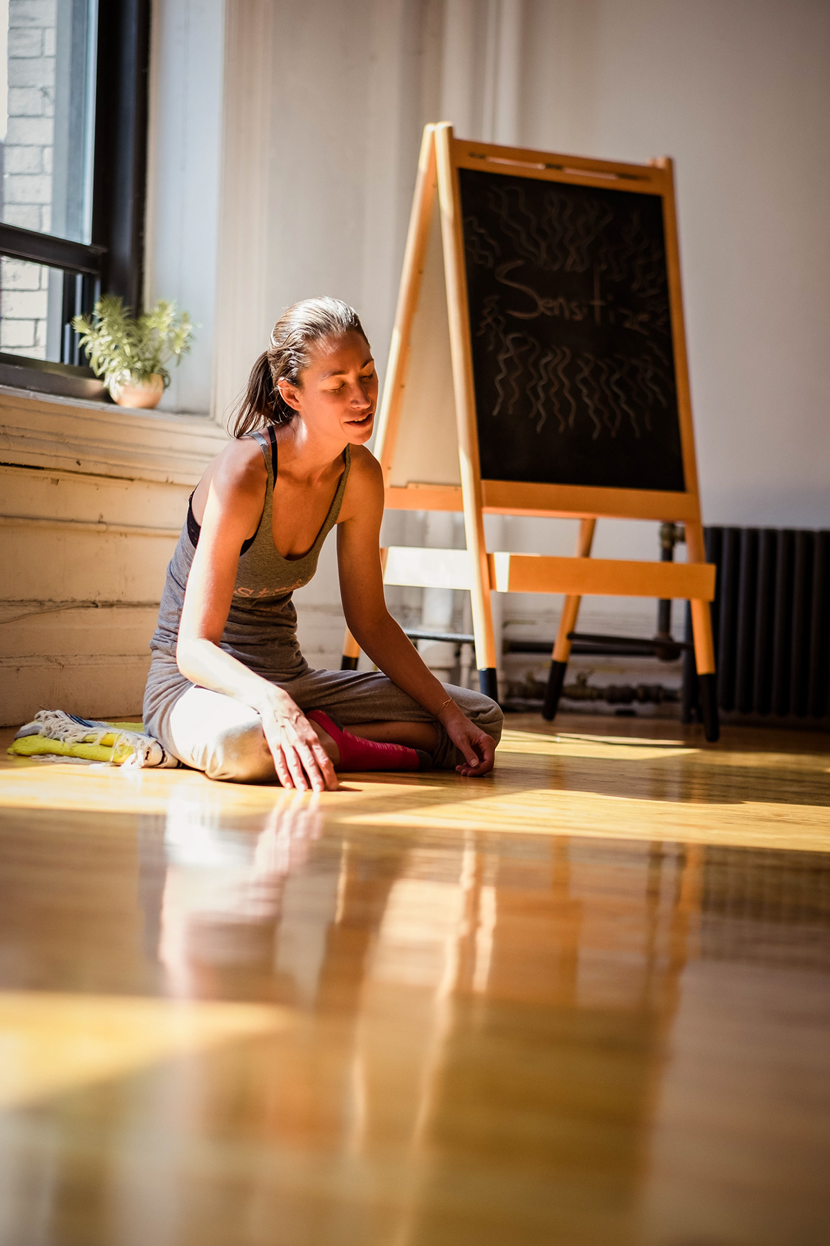 yoga training Candids capture moments light lightroom Photography  nyc fujifilm