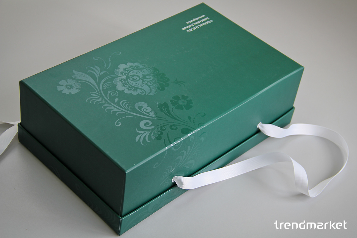 TRENDMARKET gift gift set Vodka corporate newspaper  handmade tunic Pack Packaging editorial design 