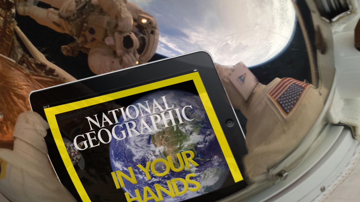 zinio world national geographic wallpaper magazine bus earth astronaut iPad inspire