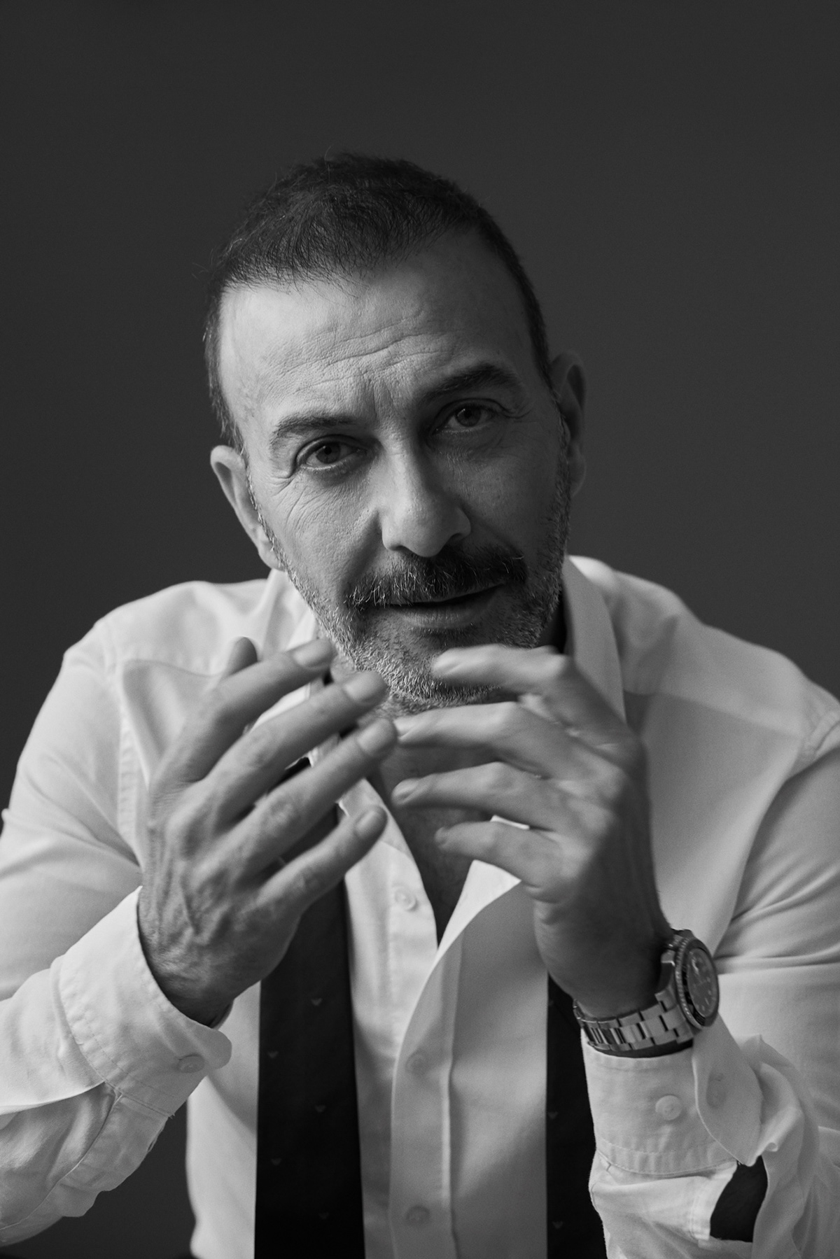 Adobe Portfolio Ebru Cündübeyoğlu Hakan yılmaz portrait çağdaş başar