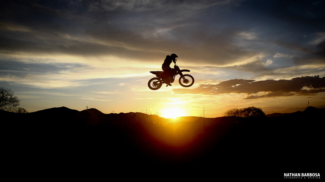 Fotografia design  Motocross  moto  esporte  freestyle