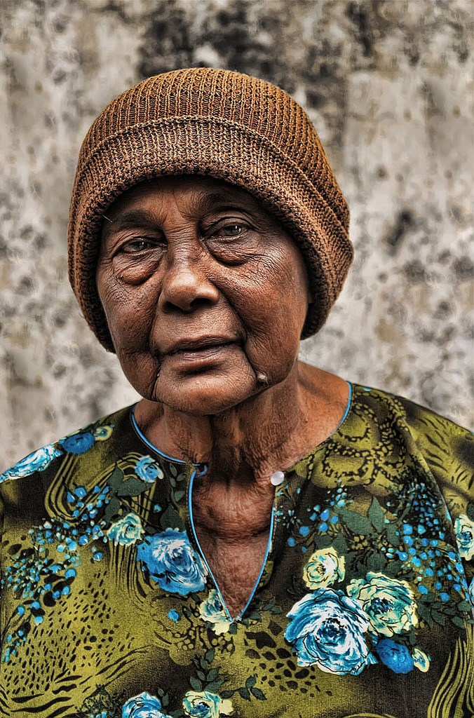 old women  malay   portrait photograph