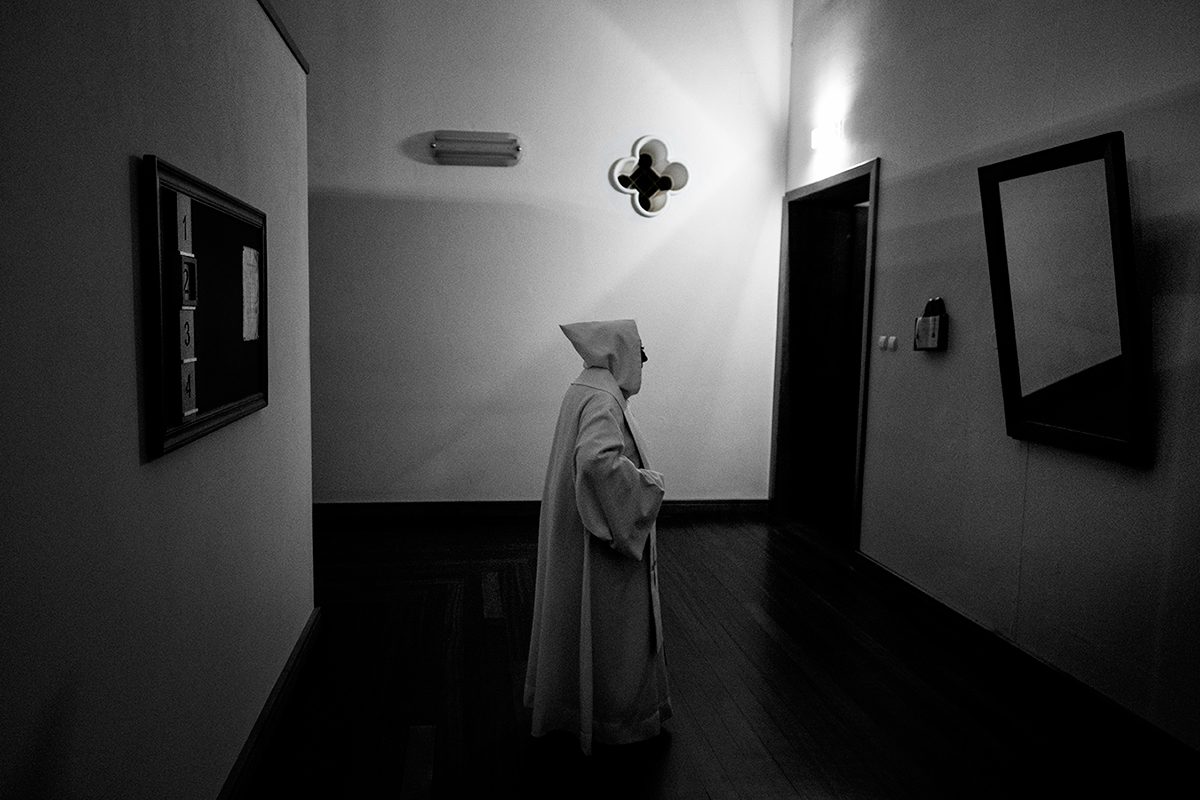 monks Portugal monastery photo documentary Jose Ferreira  documentary monks documentary monastery jose ferreira photographer