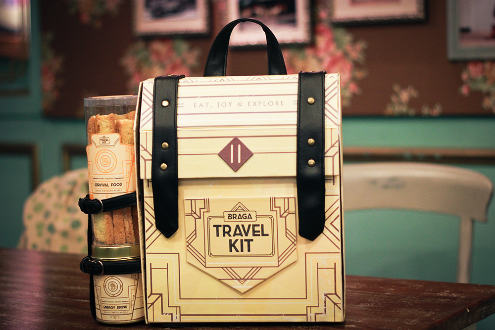 Braga indonesia bandung tourism Travel traveling traveler vintage art deco heritage bag
