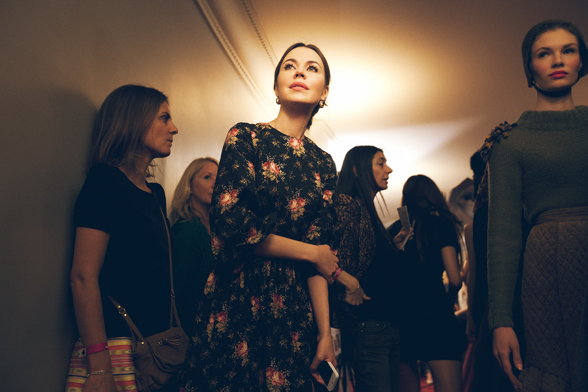 Paris Sergeenko couture Show models Vodianova stam Betac retouch Collection catwalk Theatre autumn winter july