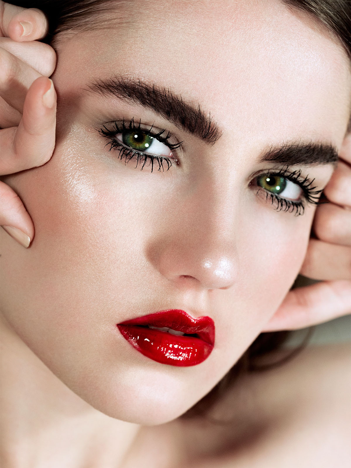 beauty retoucher Mdf retouching Elle Magazine editorial Marina Dean-francis makeup stunning