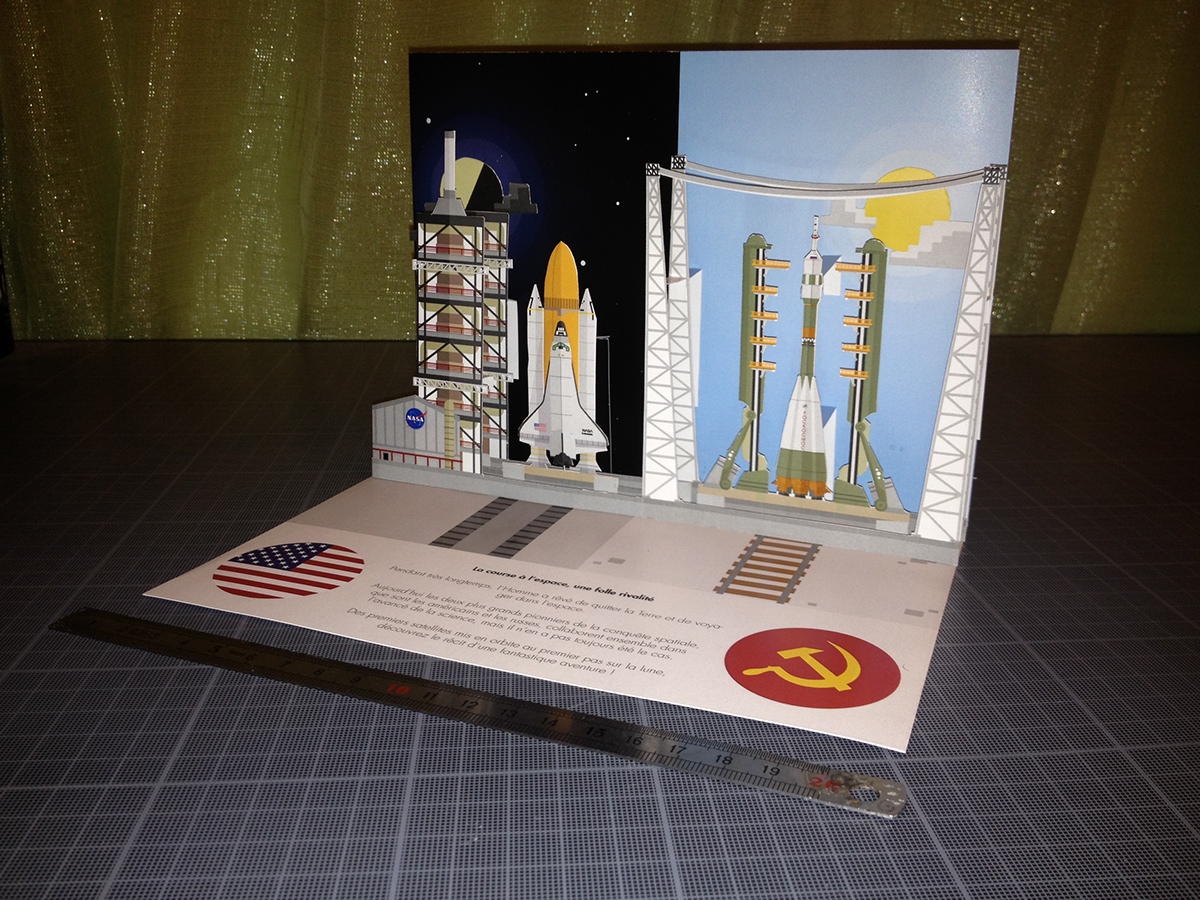 Popup pop up moon earth Space  race Soyuz columbia first man SPACE RACE