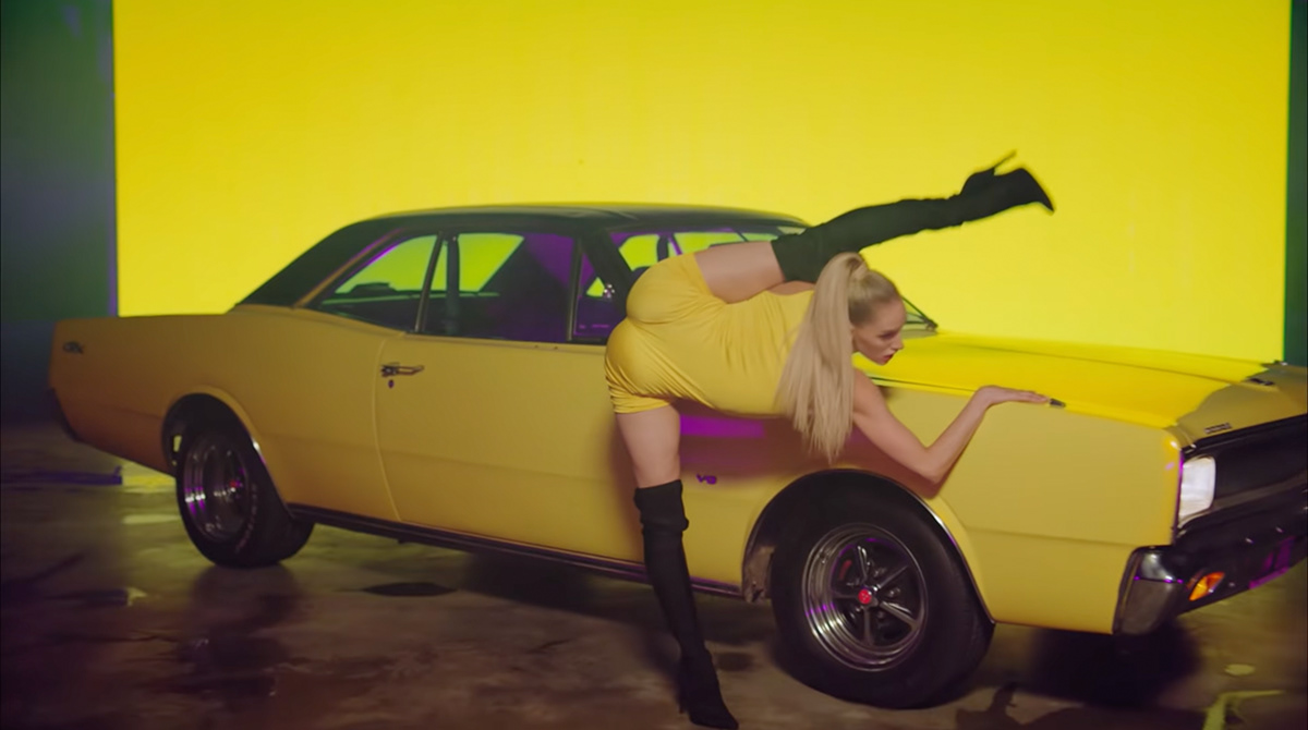Cars Latin Music music video neon REGGAETON Twerking video clip yandel