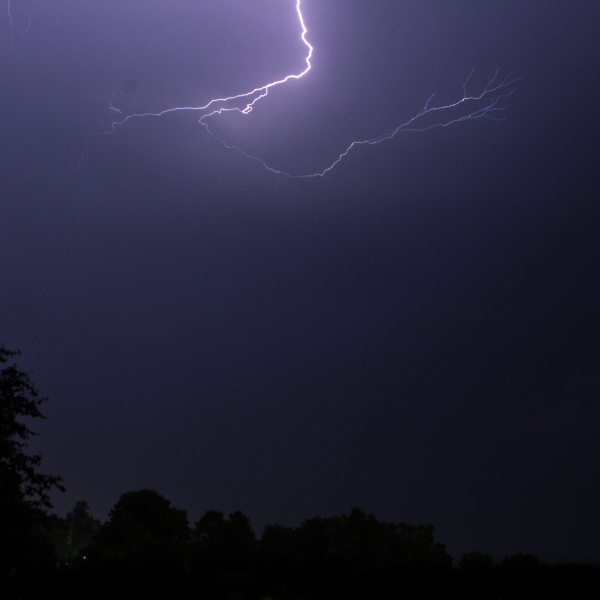 gewitter lightning lightning bolt thunderstorm sturm electricity Flash