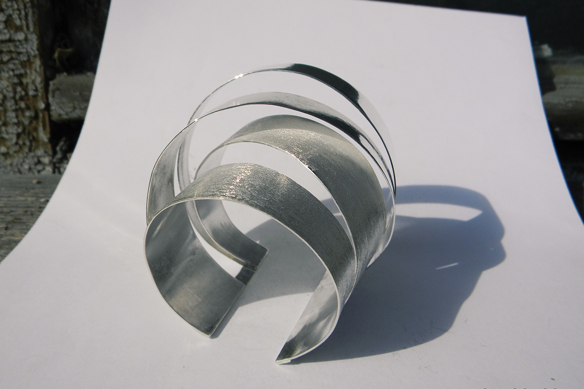 silver sterling silver jewelry contemporary jewelry Architectural Jewelry sculptural jewelry abstract jewelry art jewelry deconstructivism structure L12_gallery MANU_L