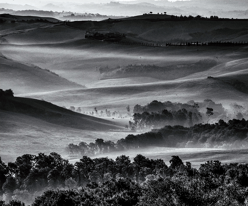 toscana Tuscany Italy black and White long exposure my travelling lens glenn marcus