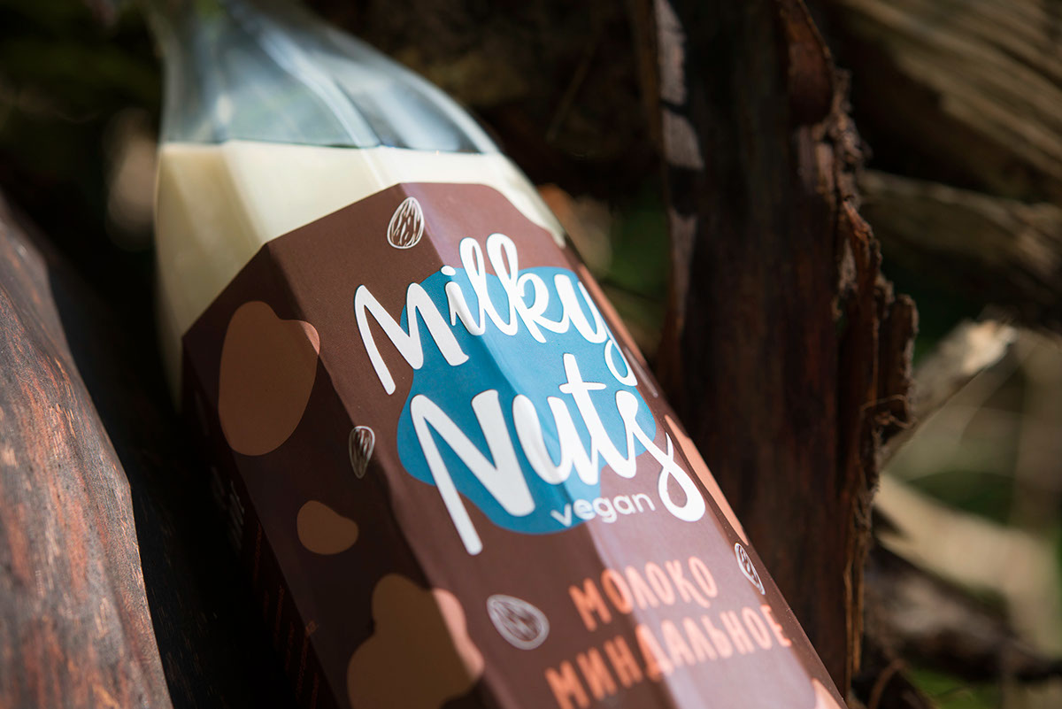 milk nuts Pack vegan cow bottle natural