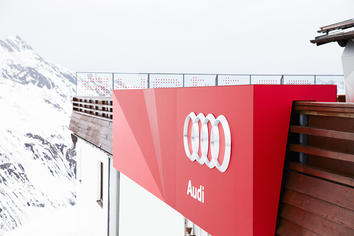 Designliga Audi quattro austria munich ingolstadt hut hütte alps staging Inszenierung Innenarchitektur Fassade