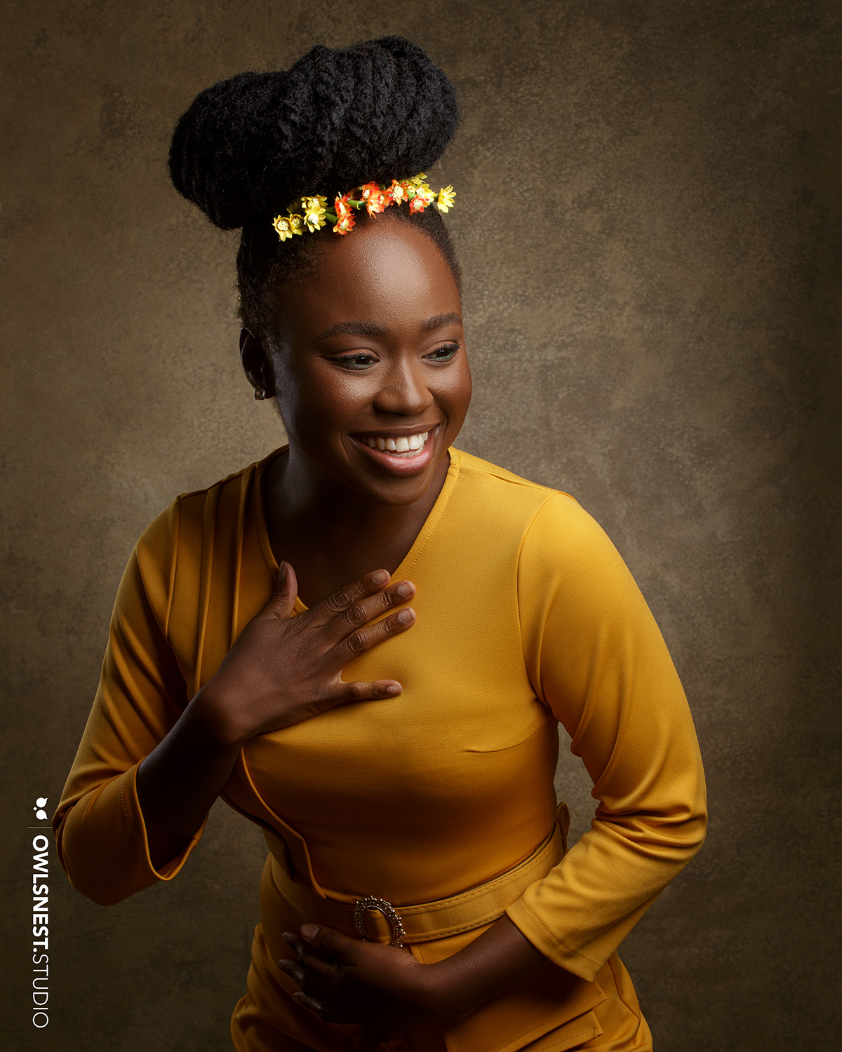 africa afro Ghana headshots home studio jeffrey quaye melanin minimal portraits smile
