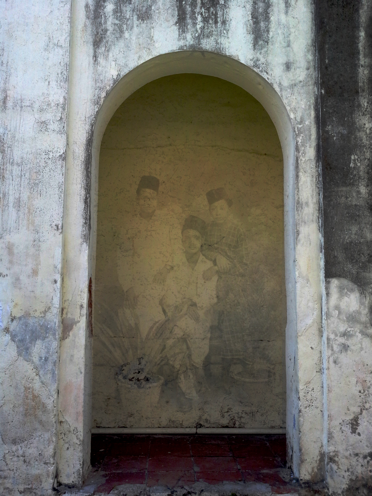 https://www.facebook.com/pages/Hasnul-J-Saidon-Unveiling-The-Warrior/493024417421353?ref=tn_tnmn George Town Penang UNESCO heritage site Virtual street art Hero identity Mural narrative Memory Historical ownership Cultural contestation semiotic ethnicity representation