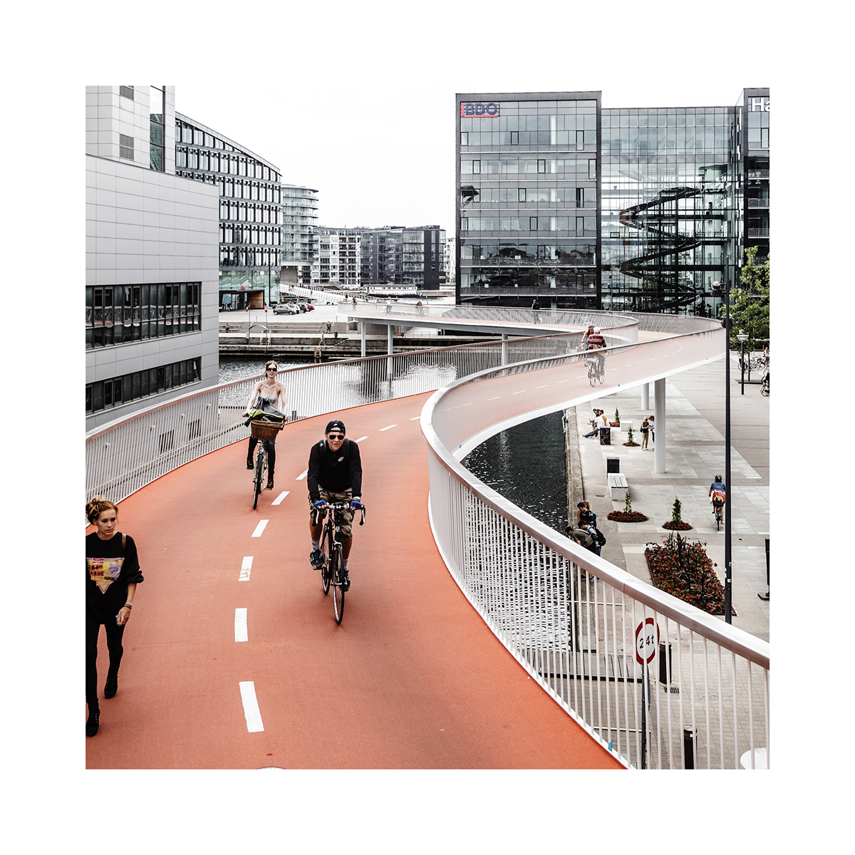 Adobe Portfolio Dissing Weitling bridge Bicycle copenhagen biking Coastarc Coast Rasmus Hjortshoj