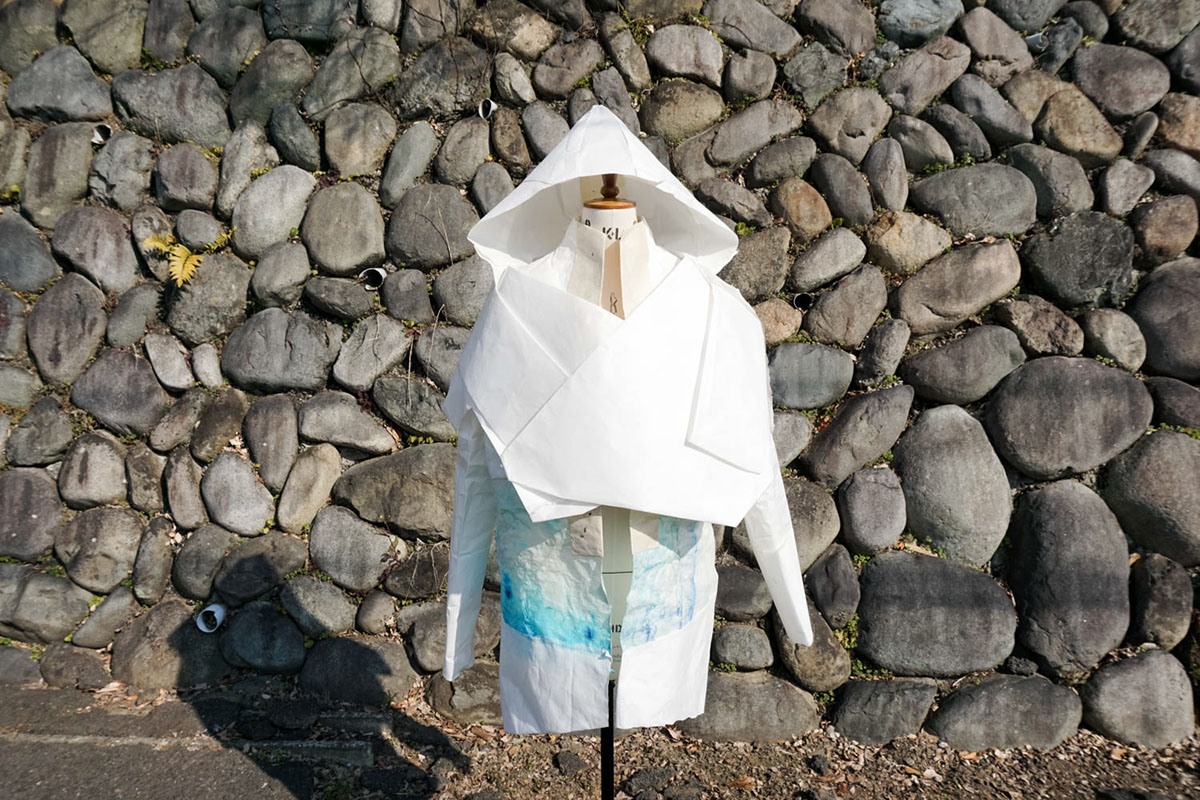 paper making kamiko paper clothing kozu traditional japanese printmaking shibori washi sizing water-resistant