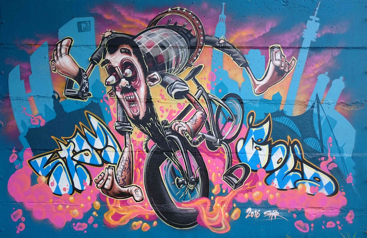 Graffiti ILLUSTRATION  streetart painting   characterdesign Mural