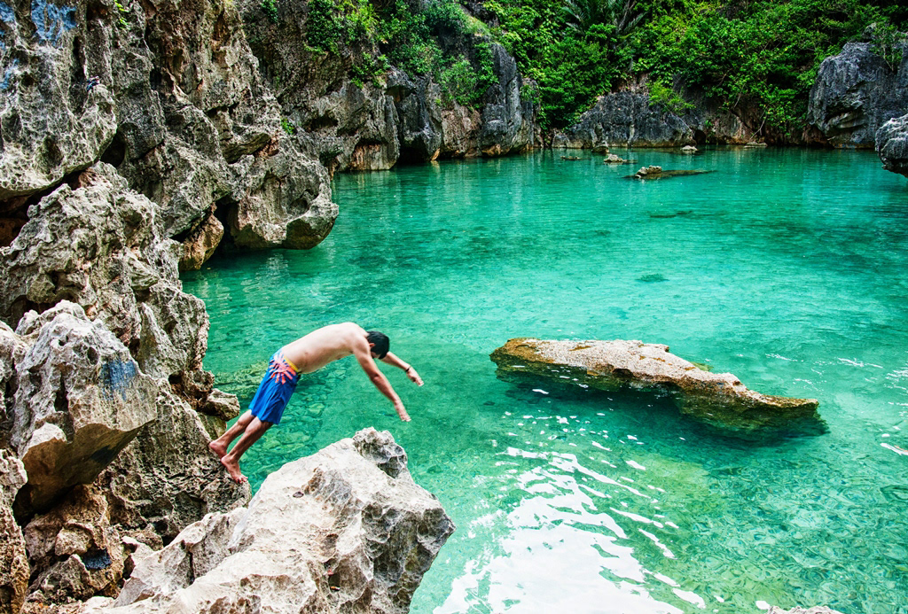 Island tourism paradise archeology environment Caves beaches philippines isla de gigantes