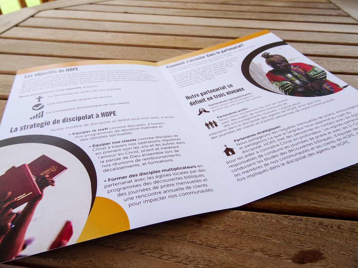 brochure flyer print Layout InDesign icons Photo selection marketing  