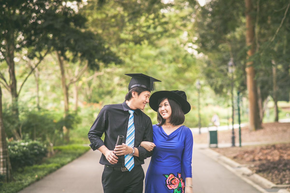 graduation photoshoot couple sweet canon 5D singapore