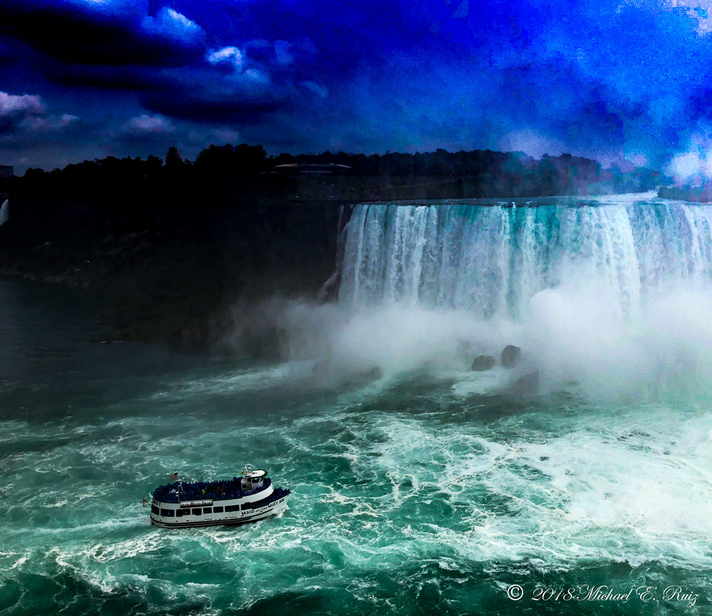 Niagara Falls water color effects Boats
